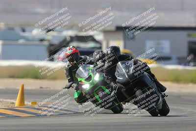 media/Mar-12-2023-SoCal Trackdays (Sun) [[d4c8249724]]/Turn 2 (1130am)/